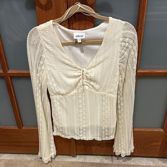 willow & root Tops - NWOT!! Elegant Lace Detail Blouse in Cream​​​